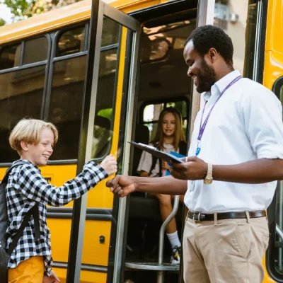 DS Bus Lines Employee